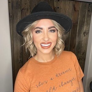 Meet your Posher, Brittany